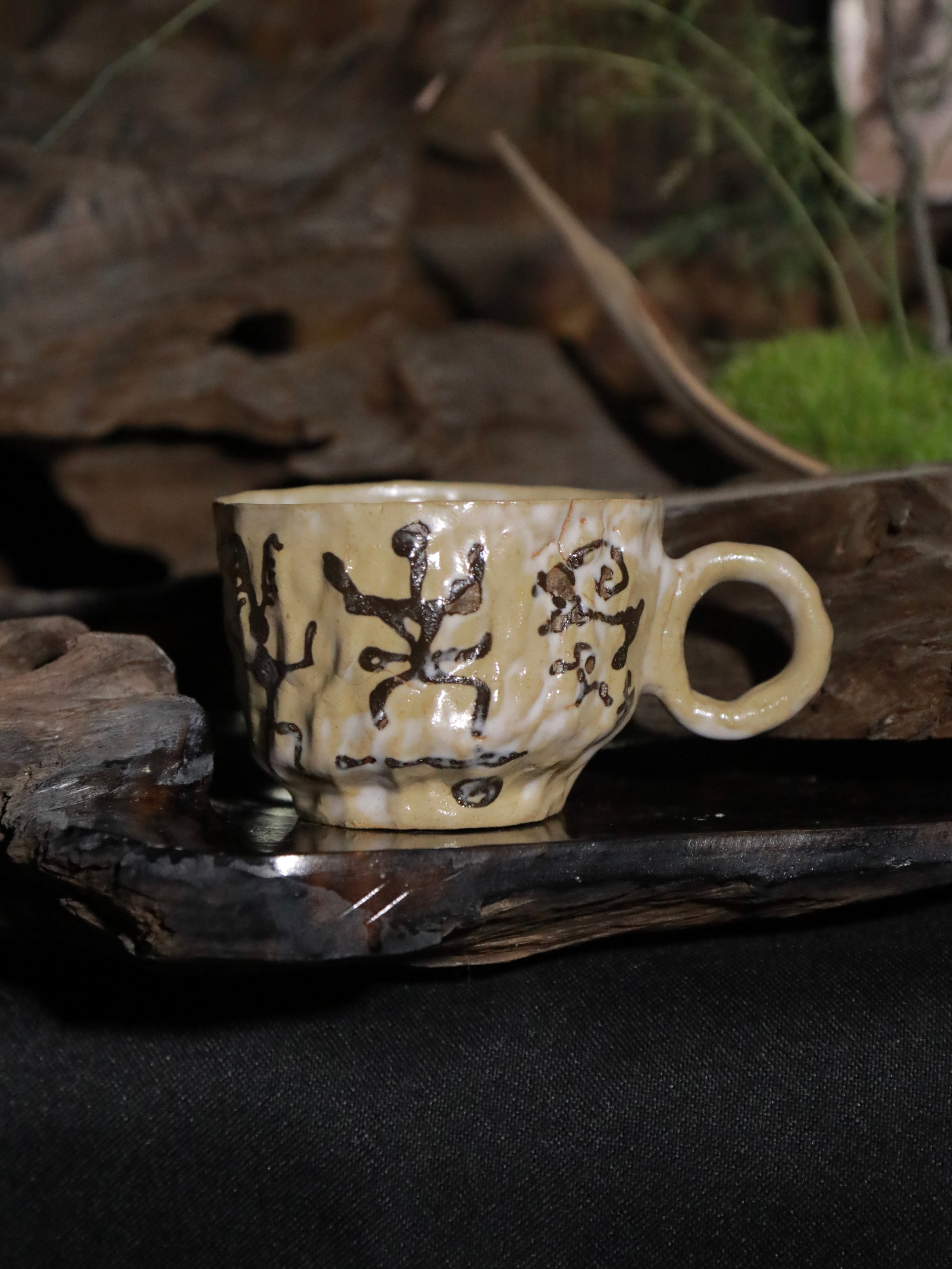 Buckwheat Clay Mug · Ancient Figures No.004