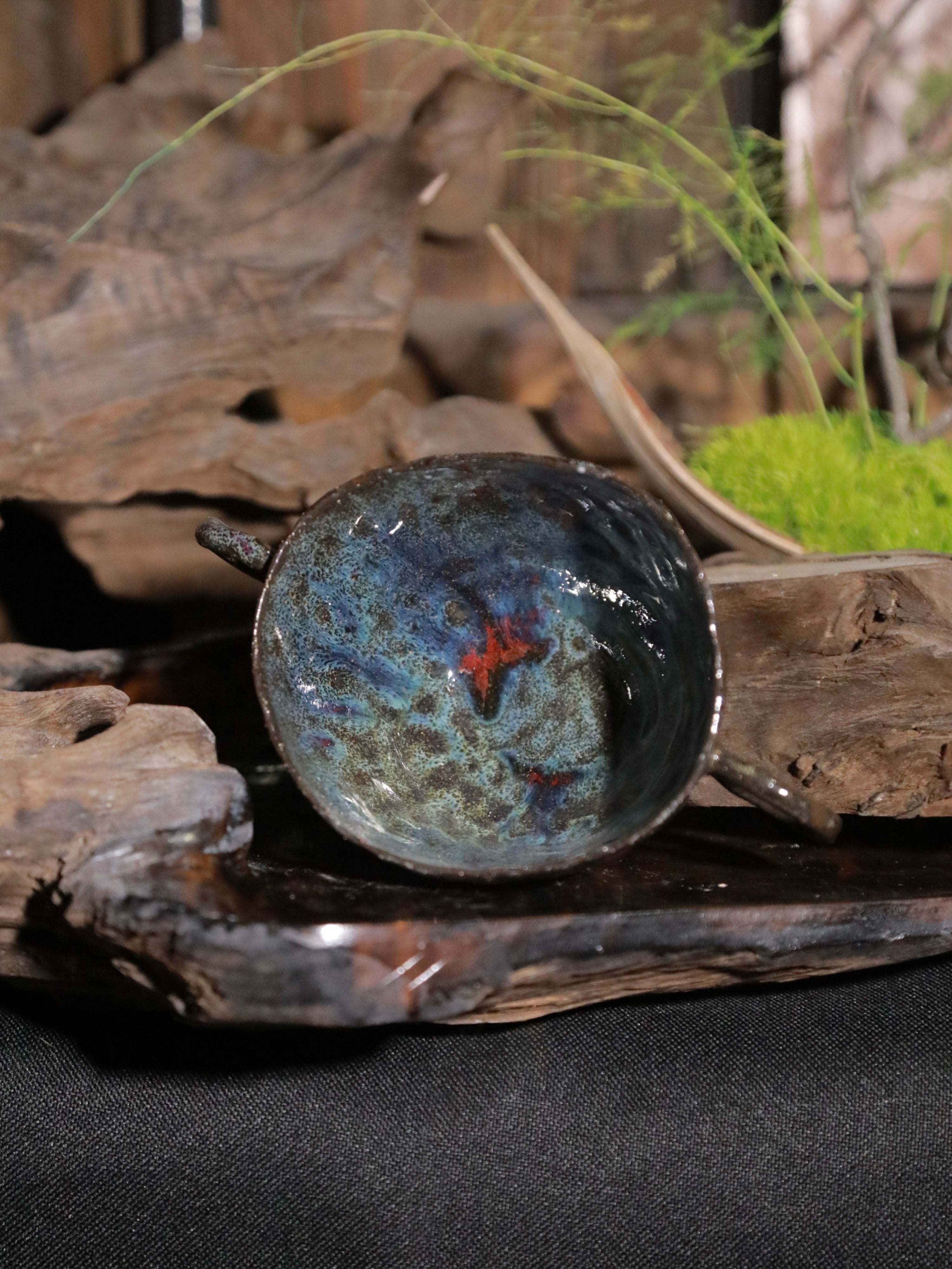 Black Sand Clay Twin-Handled Cup · Bronze Relic No.007